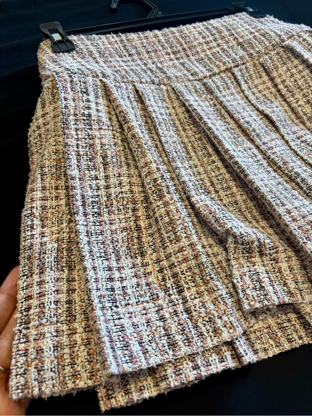 Textured Tweed Pleated Skirt in Cream and Pink